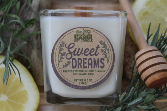 Everyday North Wood Wick Soy Candle. Sweet Dreams. Lavender Woods and Honey Lemon. Phthalate Free. 6.5 oz. 184 grams. Decor Surrounding Undyed Soy Wax Candle in Cube Glass Jar.
