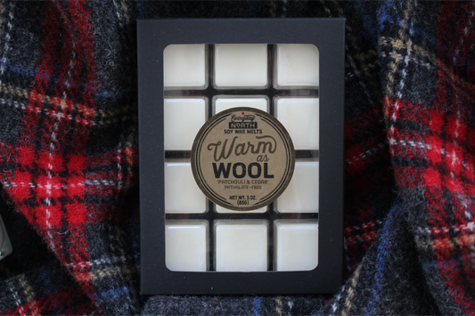 Everyday North Soy Wax Melts. Warm as Wool. Patchouli and Cedar. Phthalate Free. 3 oz. 80 grams. Decor Surrounding 12 Tray Wax Melt Undyed Black Box.
